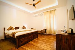 Hotel Aditya Inn, Maihar