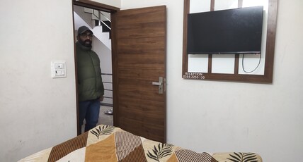HOTEL GRAND Room Type - AC deluxe