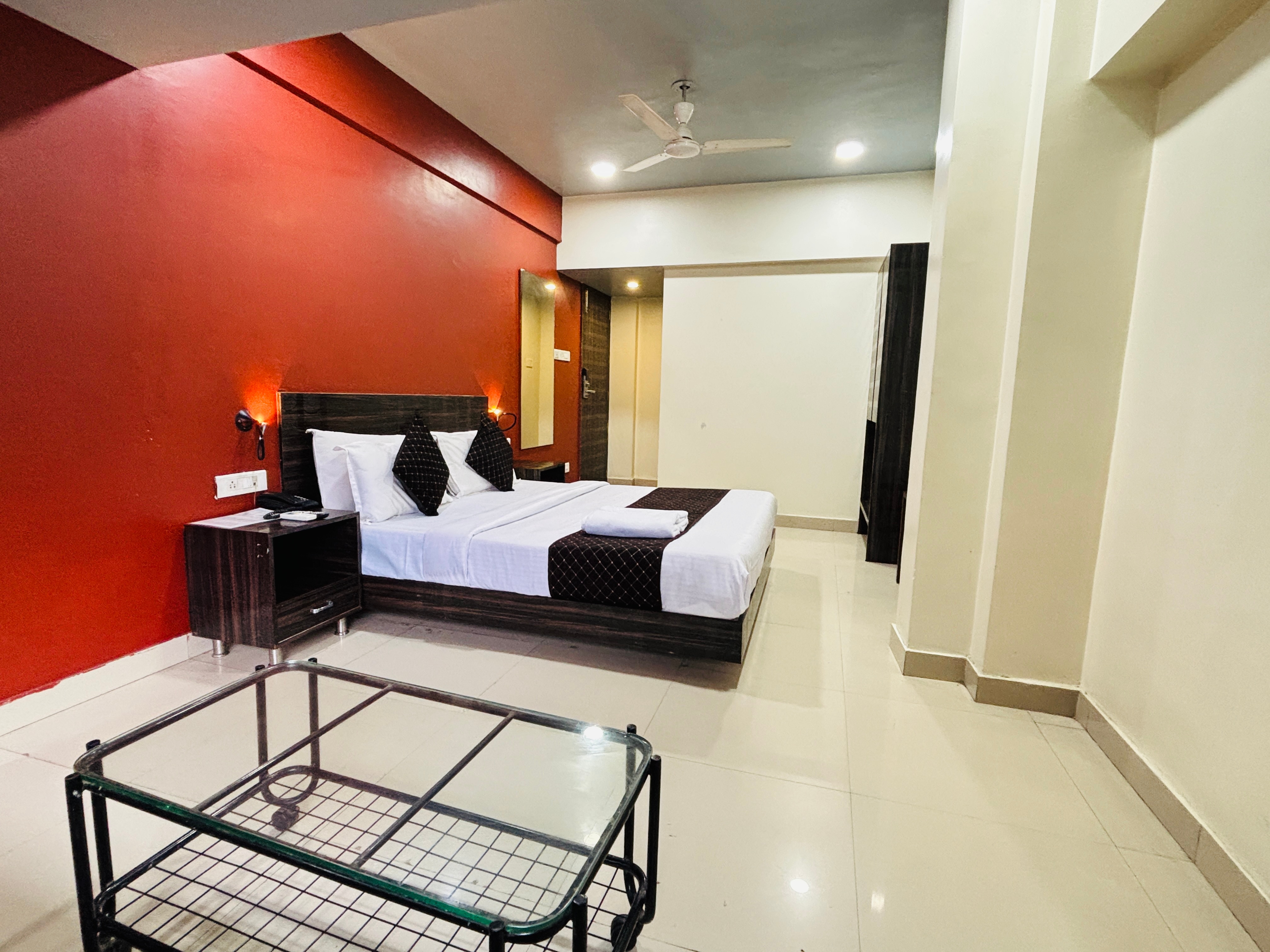 Hotel Rajdhani Pune - Tap to explore photos