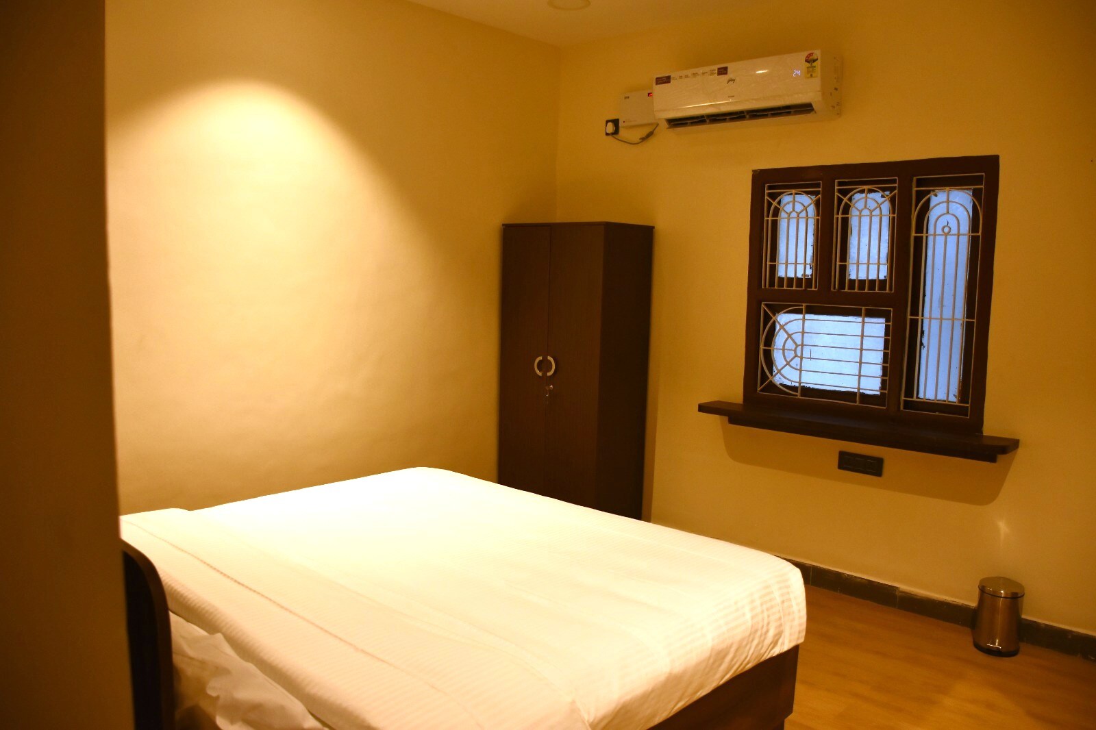 M Homes Stay Kanchipuram - Tap to explore photos