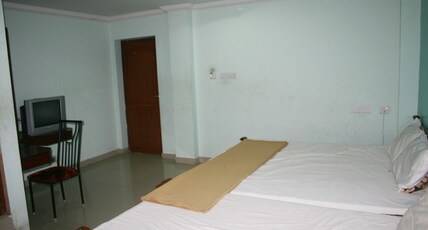 Classic Residency Room Type - TRIPLE BED NON AC