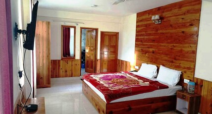 Homestay New Himank Room Type - Premium Room