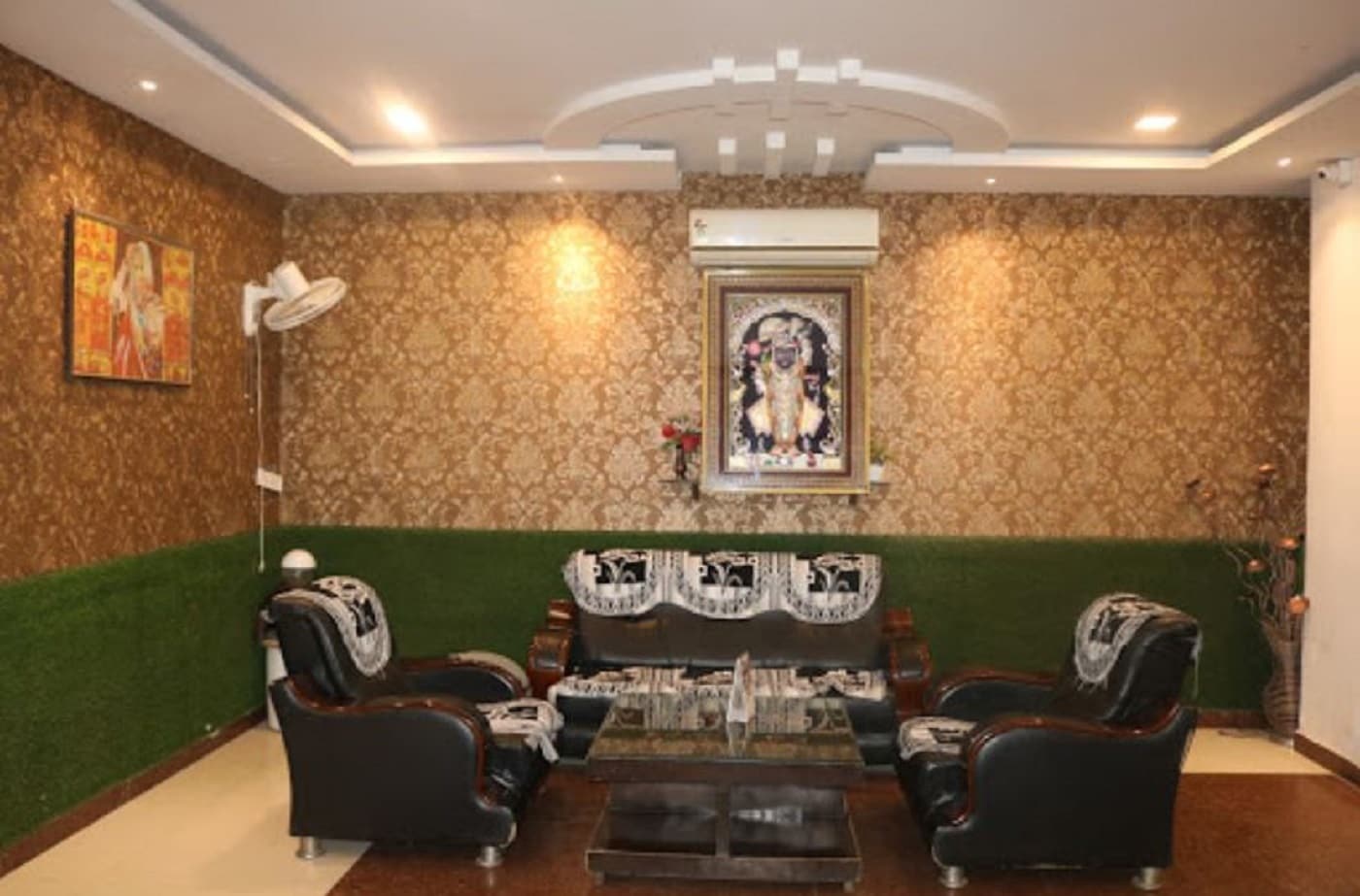 Main gallery