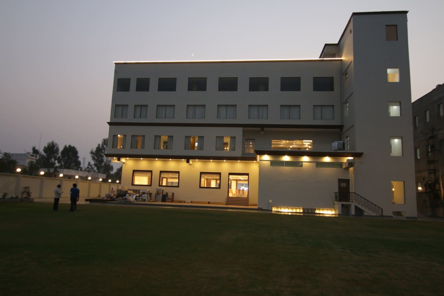 Hotel Trinetar Gardens & Banquets - Tap to explore photos