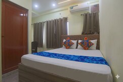 Royal Rose near Airport