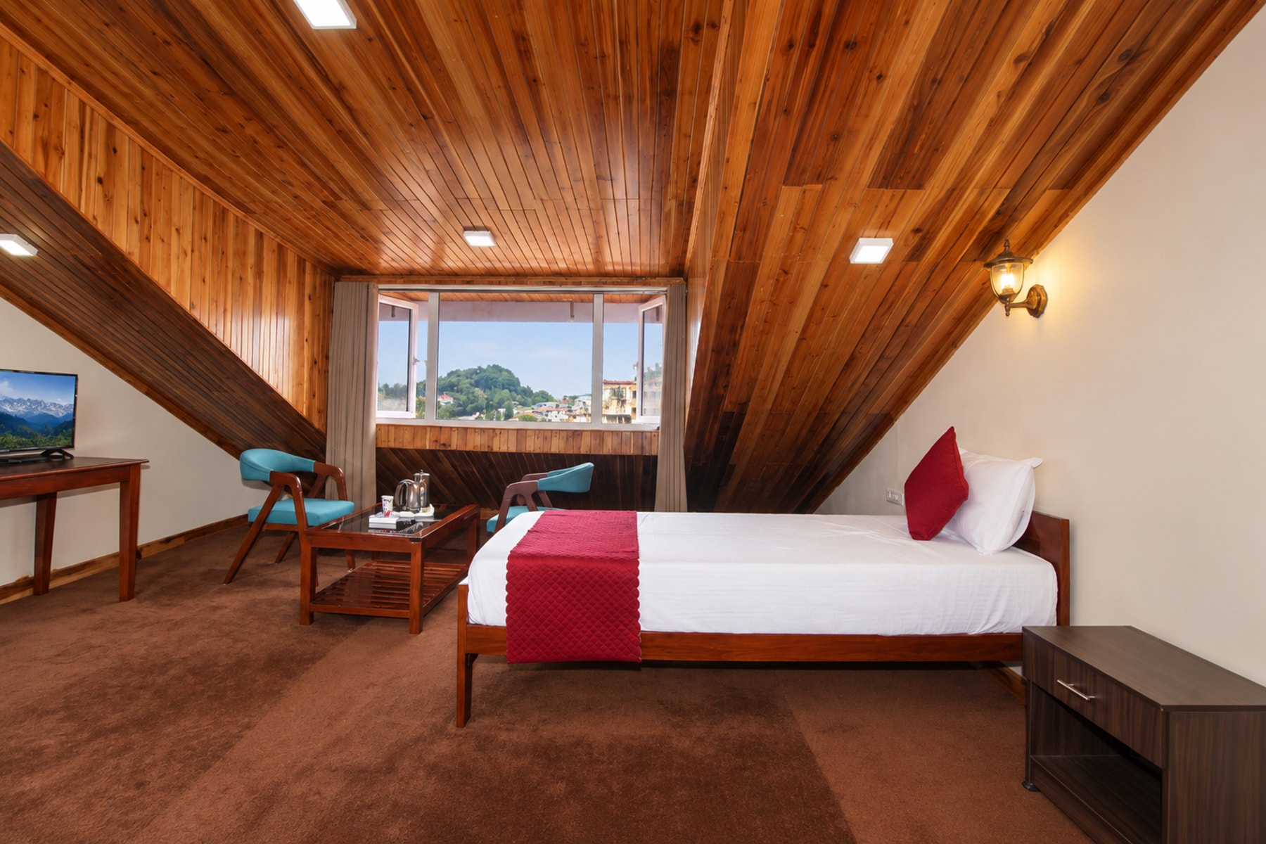 JAIN GROUP HOTEL PINK MOUNTAIN DARJEELING - Tap to explore photos