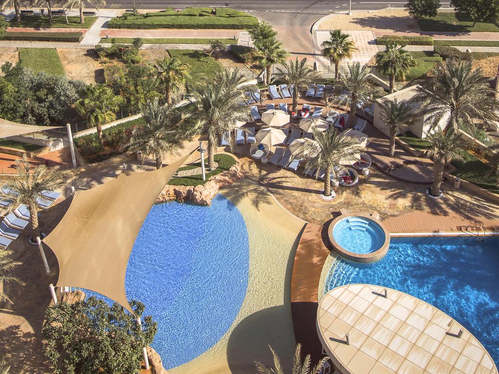 YAS PLAZA MARINA by IHG - Theme Park Access - Tap to explore photos