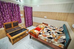 Rokadiya Hanuman Mandir Guest House