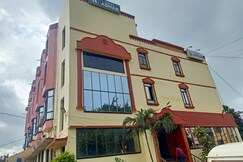 Hotel Adhar Regency