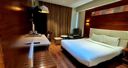 Hotel R K Residency Room Type - Elite