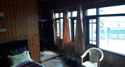 hamburg homestay Room Type - lake view room 