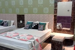 Shri Radhe Krishna Hotel