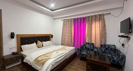 Hotel Royal Plaza Room Type - Standard Room