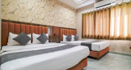 HOTEL MIRACLE Room Type - Superior Four Bed