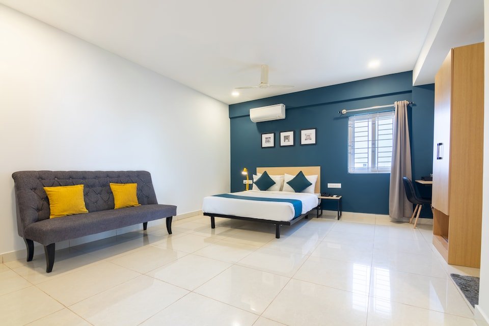 Silver Suites - Tap to explore photos