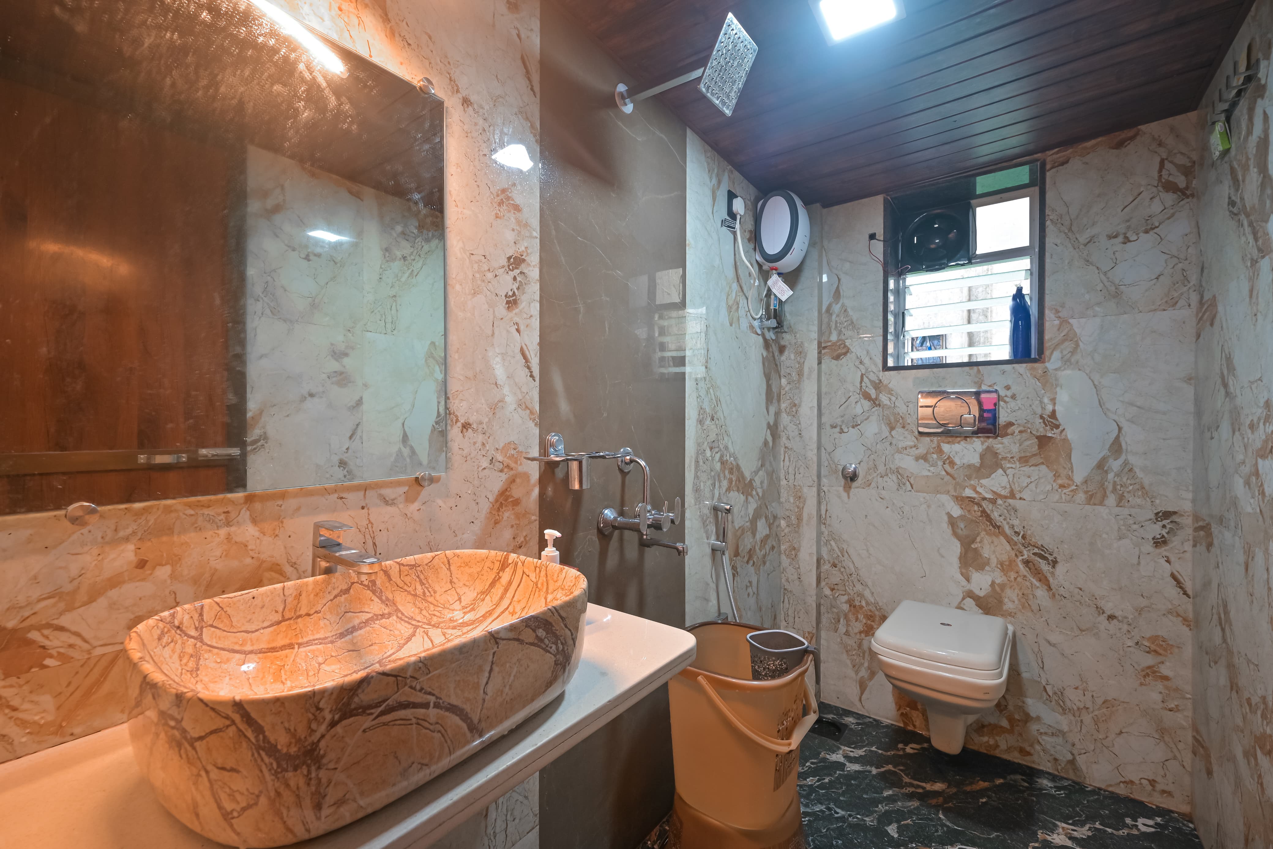 Luxury 5BHK Villa w Pool Turf - Tap to explore photos