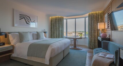 Conrad Dublin Room Type - PREMIER KING WITH VIEW