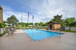 Hampton Inn by Hilton Detroit/Madison Heights/South Troy