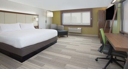 Holiday Inn Express & Suites VAN HORN Room Type - 1 King Bed Standard Comm Access