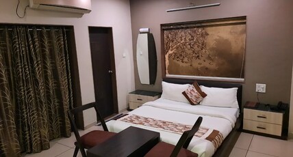 Hotel Ravi Raj Room Type - EXECUTIVE ROOM