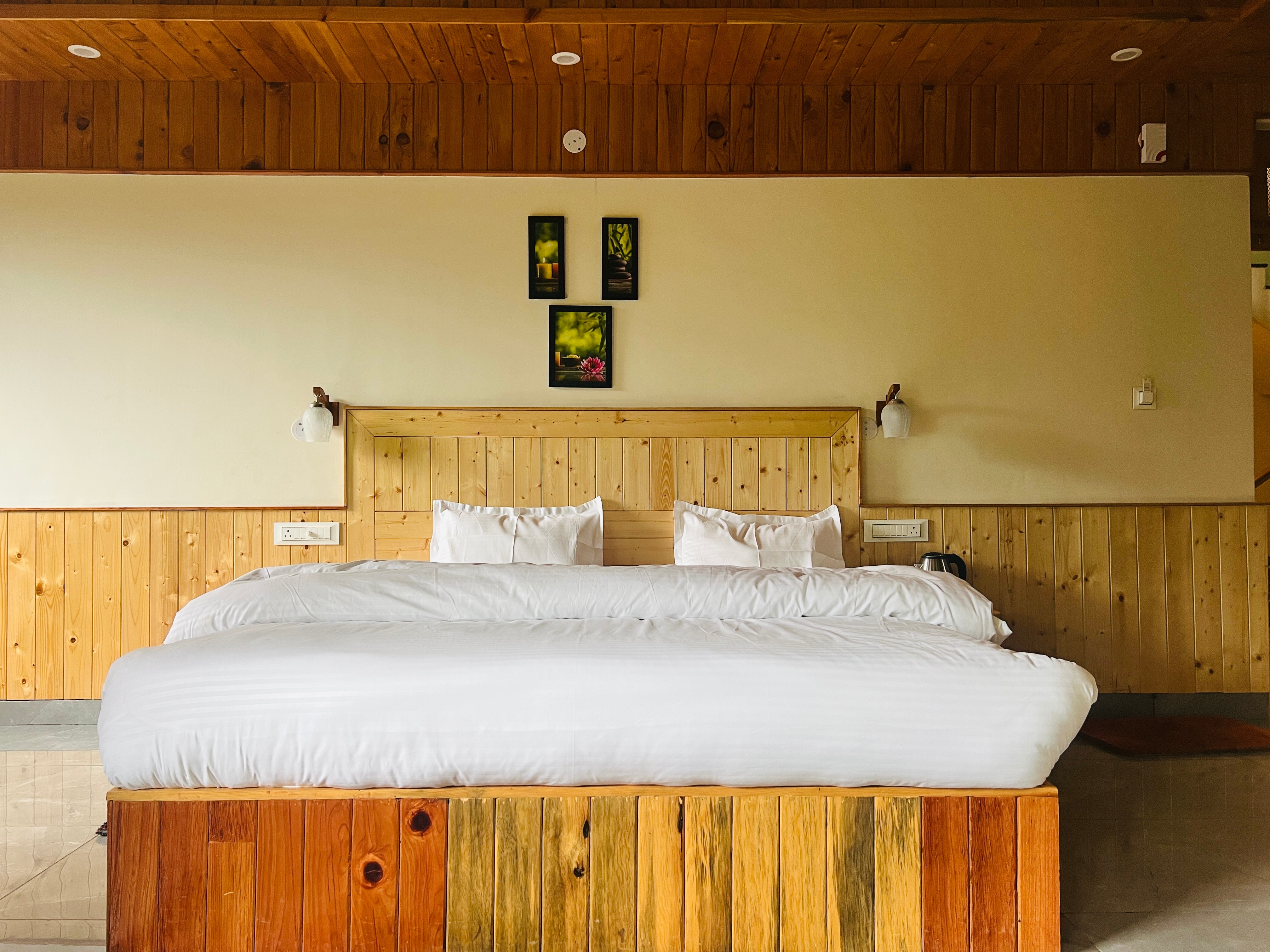 Tirthan Villa Homestay - Tap to explore photos