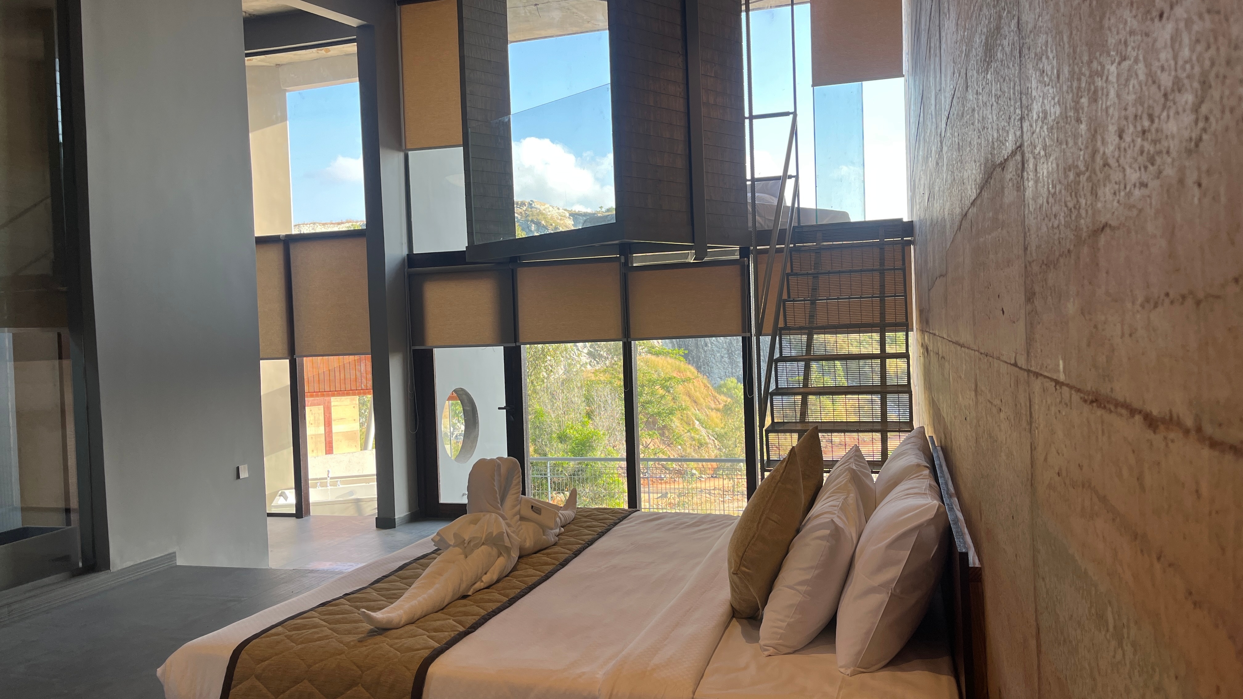 RDS NATURE RETREAT - Tap to explore photos