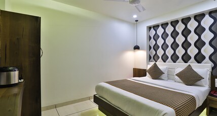 Hotel Pearl Room Type - Deluxe Room