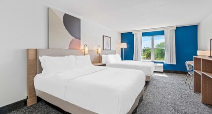 Spark by Hilton St. Augustine I 95 Room Type - 2 QUEEN BEDS