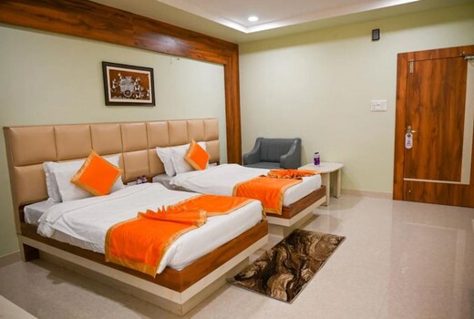 Hotel Sai Palace