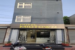 Hotel Midtown, Bathinda