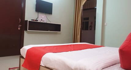 Hariomvati Palace Room Type - Deluxe Room