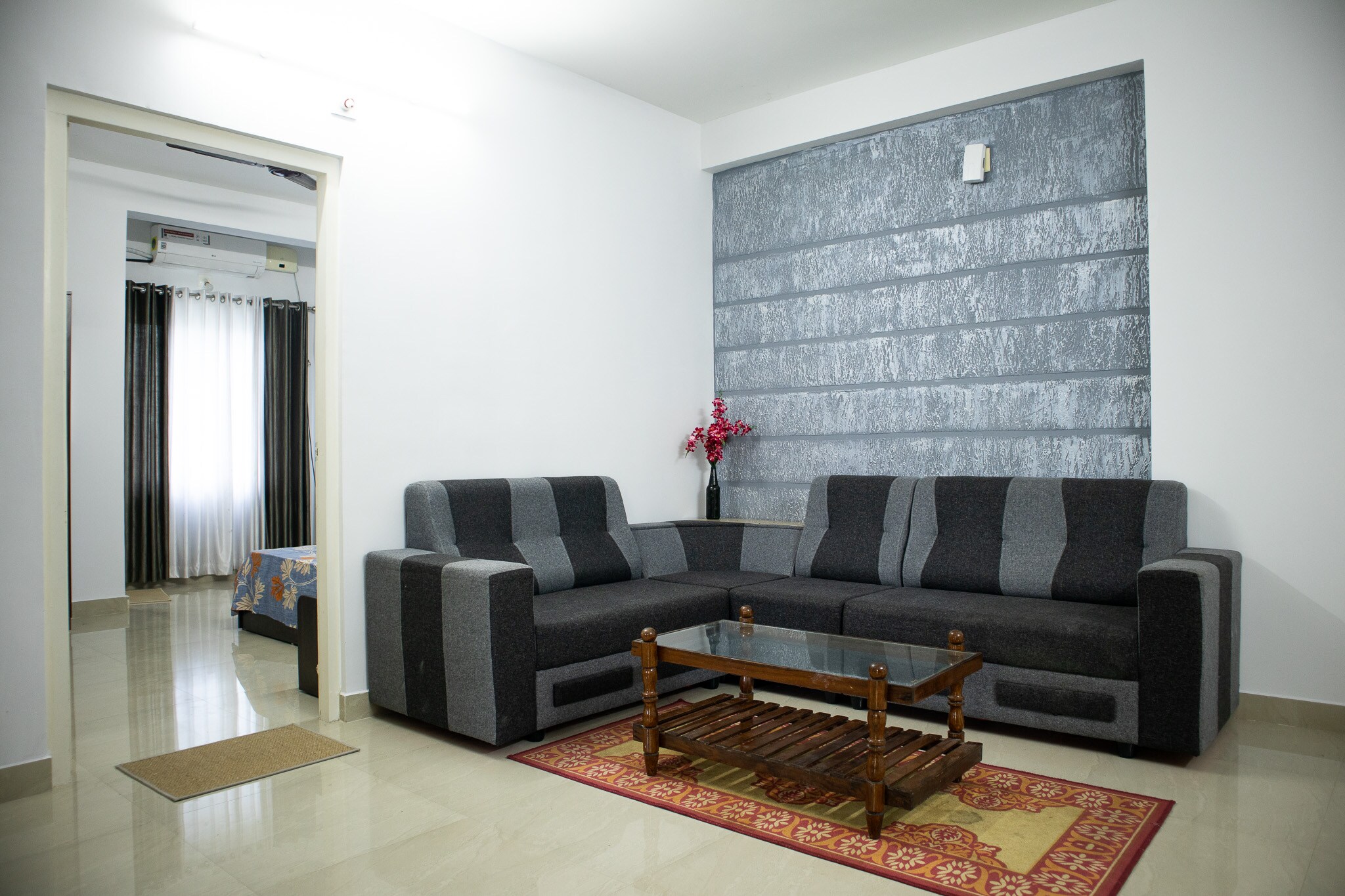 Guruvayur Darshanam 2 BHK Apartment by Alchemy Homes - Tap to explore photos