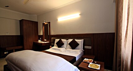 Empire Central Street Room Type - Deluxe Room (A.C) Empire Central Street Room Type - Deluxe Room (A.C)