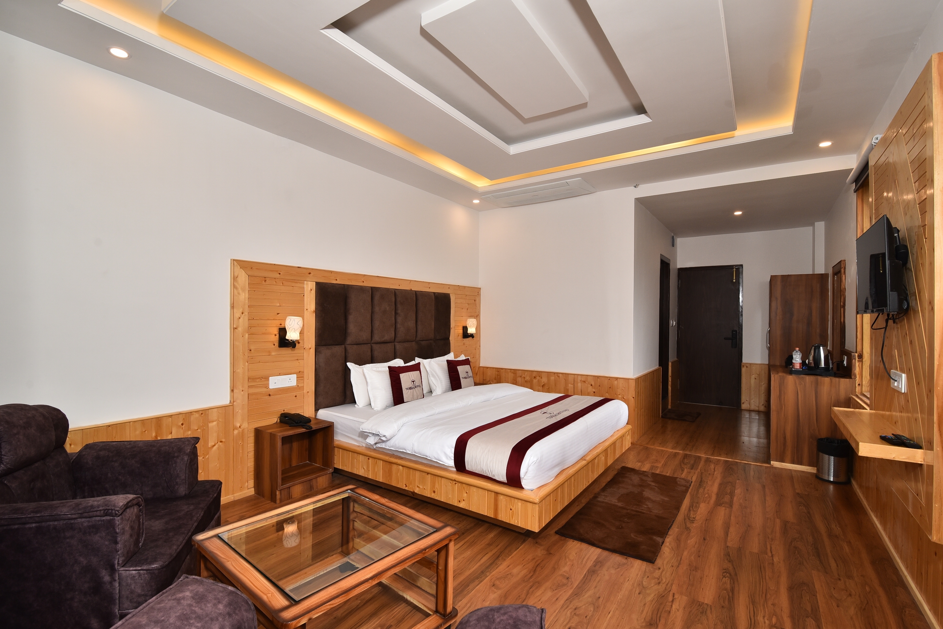 Tree Valley By Terraa Hotels (Centrally Air Conditioned) - Tap to explore photos