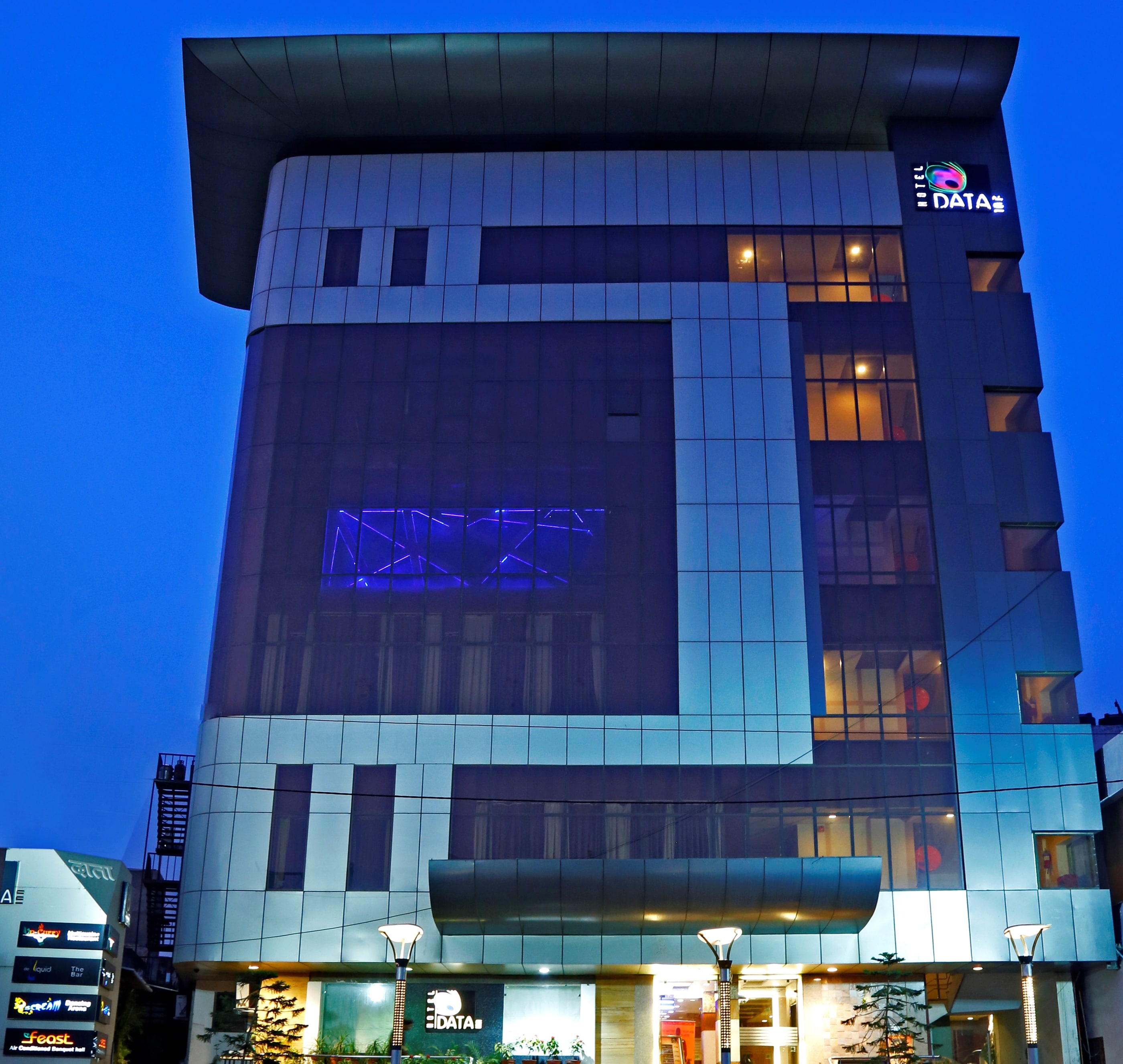 Hotel Data Inn - Tap to explore photos