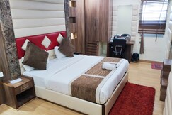 Hotel Sanjay International