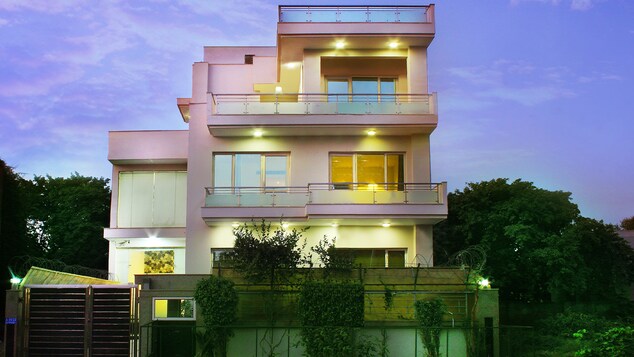 Perch Arbor Golf Course Road Hotel Gurgaon Reviews Photos Offer