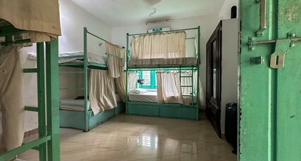 Mollys Hostel Varkala | 300m from Beach Room Type - 6 Bed AC Female Dormitory