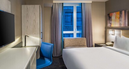 DoubleTree by Hilton Hotel New York Times Square West Room Type - 1 KG BED TIMES SQUARE VW
