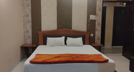 Hotel Sundram & Marriage Resort Room Type - Deluxe A/C Room