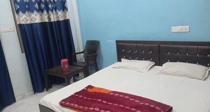 Shree Kashi Vishwanath guest house Room Type - Bedroom 1