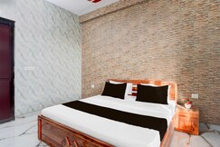 Address of Hotel O by OYO Cloud Inn
