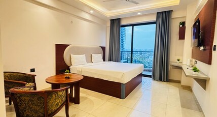 Hotel Omaxe Mini Hazratganj Room Type - Kolkata Knight Riders