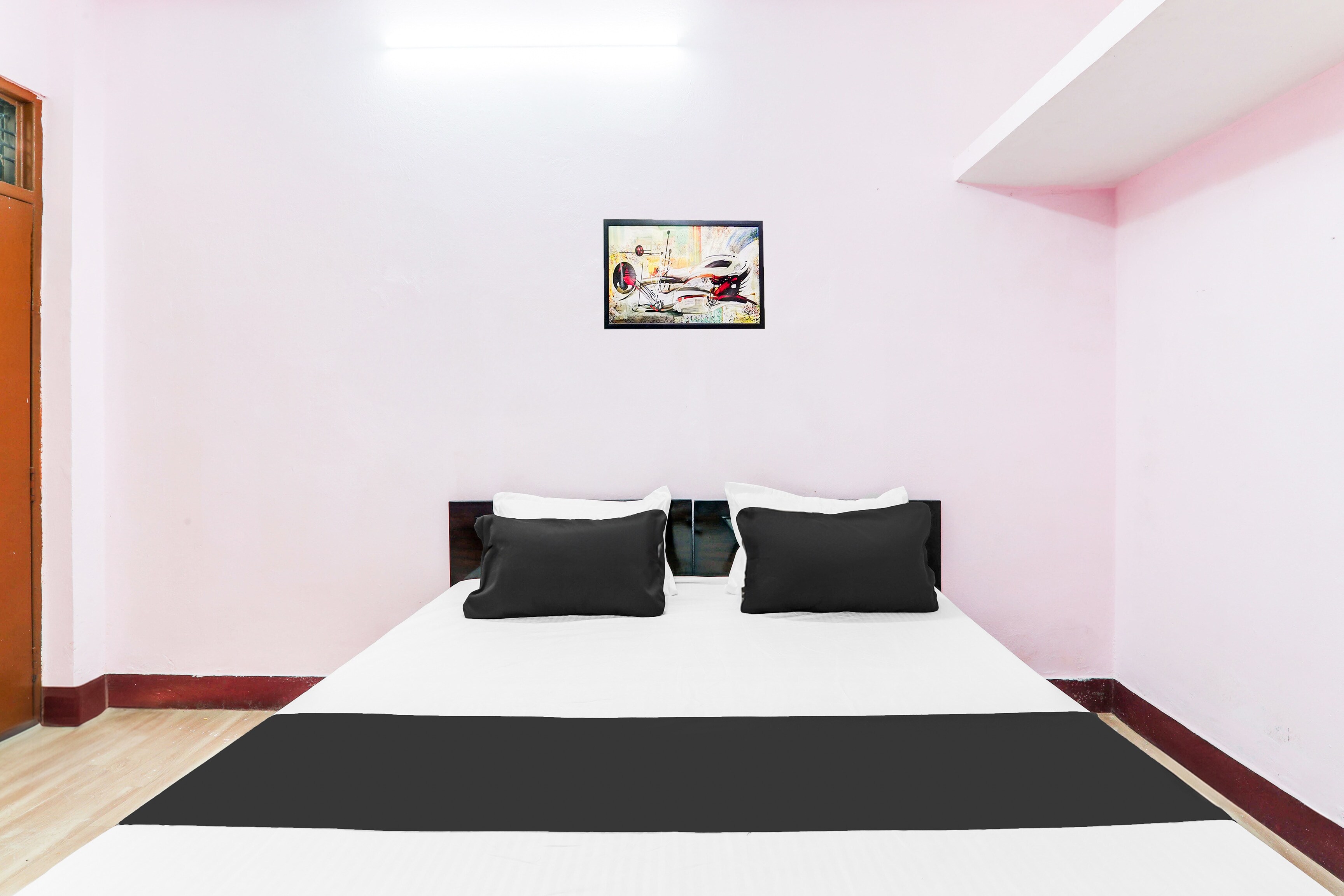 Hotel O happy hotel - Tap to explore photos