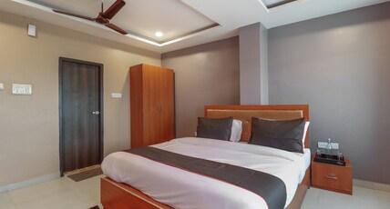 Hotel Swarna Room Type - Deluxe