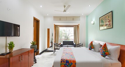 FabHotel The Silken Stay 130 Room Type - Premium Room