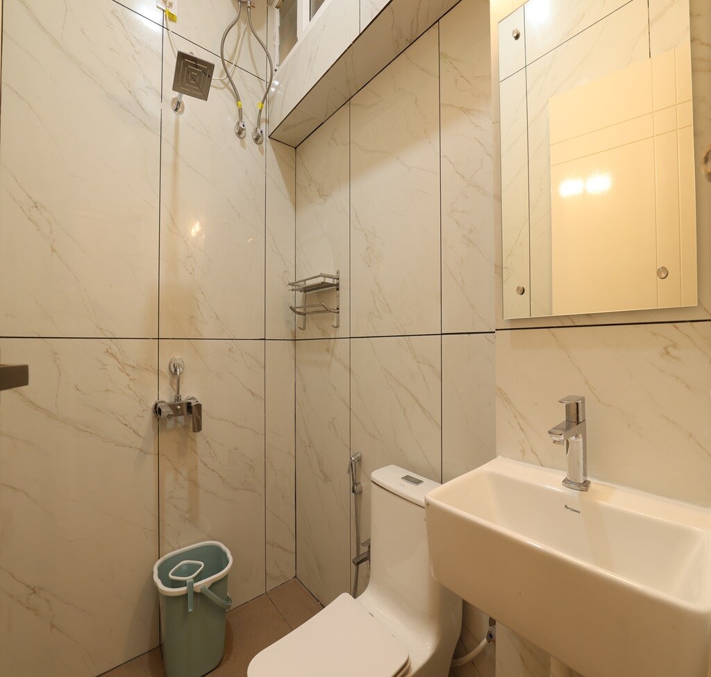 Olivette Suites - Tap to explore photos