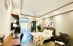 Studio with Balcony