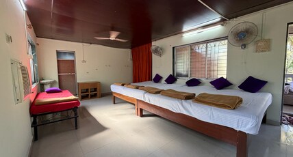 Green Waves Resort Room Type - AC Hall 