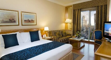 Millennium Plaza Downtown Hotel Room Type - Deluxe Room Sheikh Zayed Road View